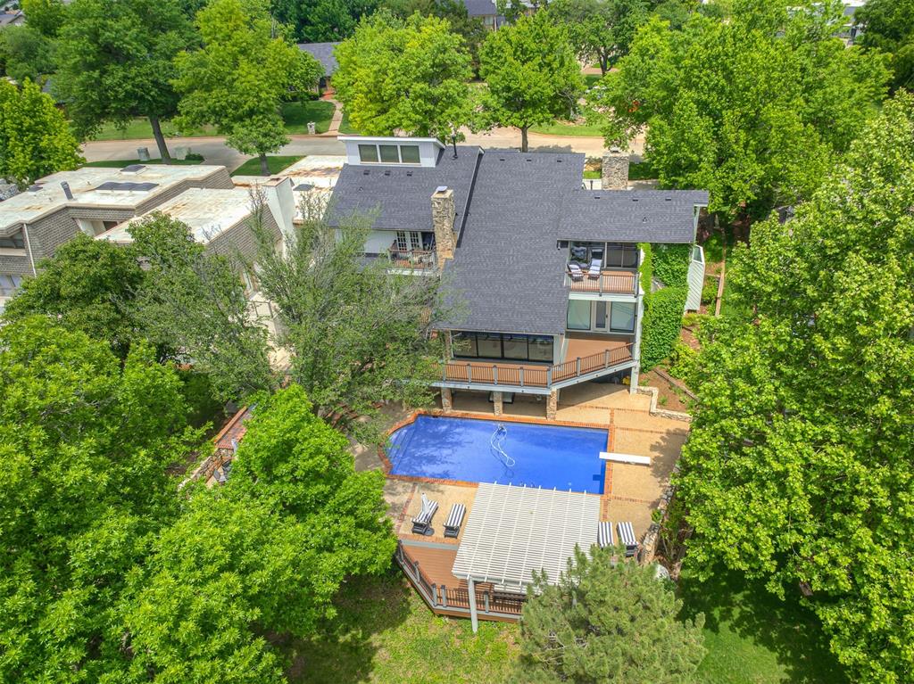 3108 Brush Creek Road Property Photo