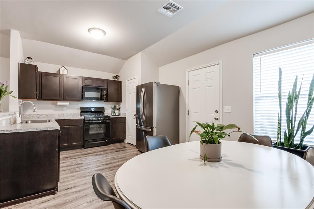 1825 Mason Lane Property Photo 1