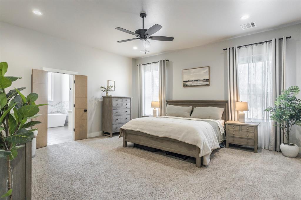 1401 Regency Bridge Circle Property Photo 16