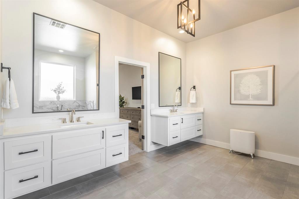 1401 Regency Bridge Circle Property Photo 19