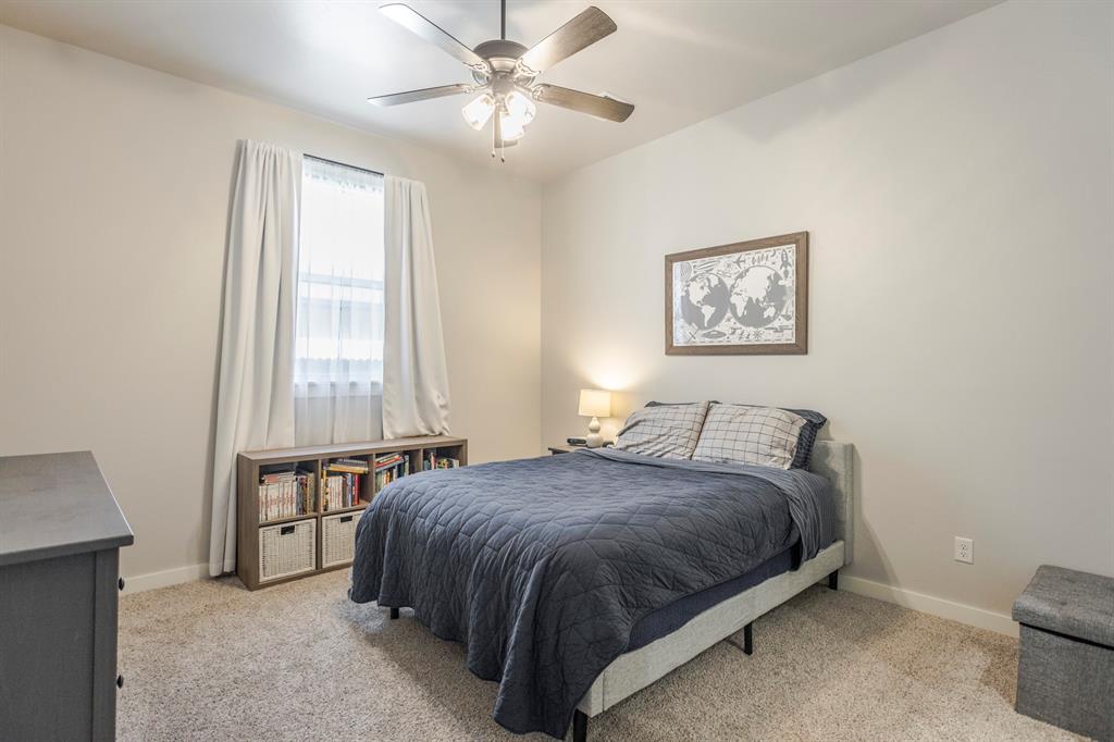 1401 Regency Bridge Circle Property Photo 24