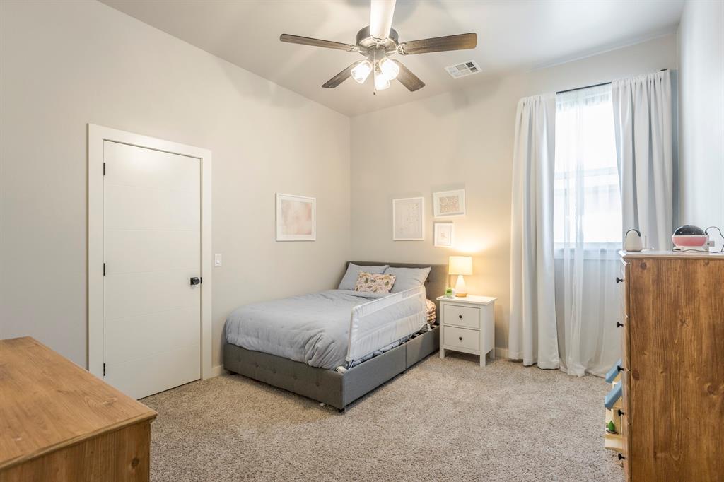 1401 Regency Bridge Circle Property Photo 27