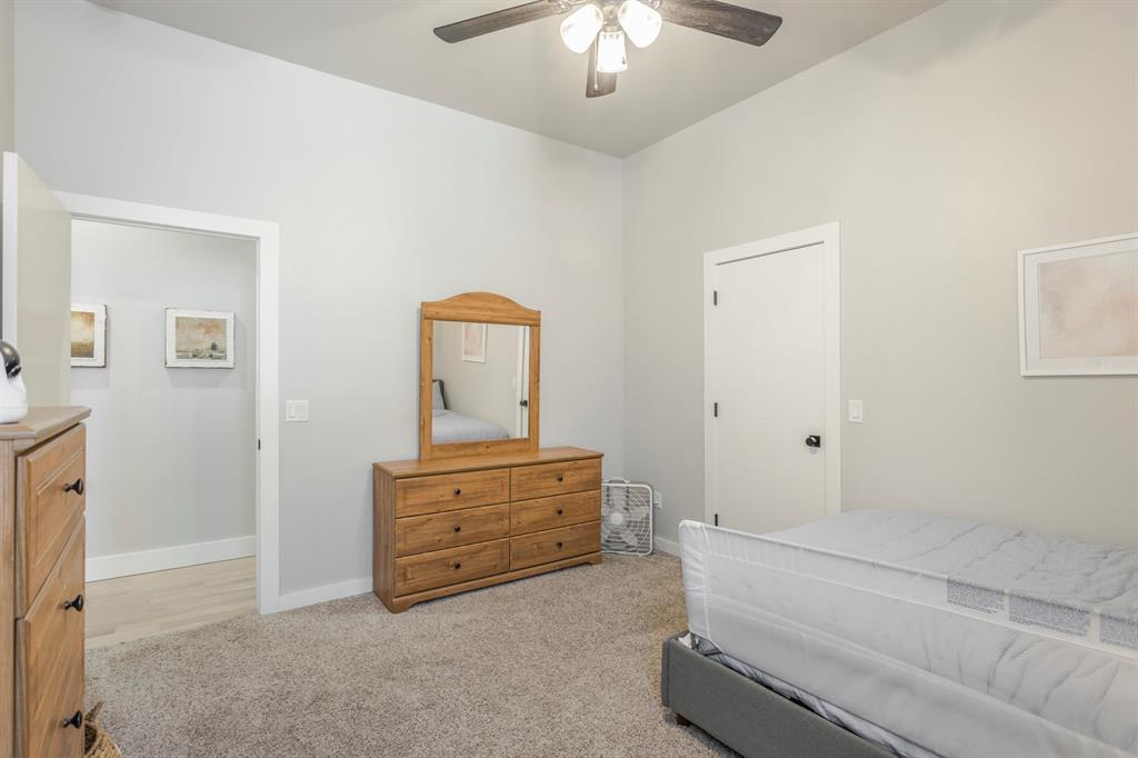1401 Regency Bridge Circle Property Photo 28