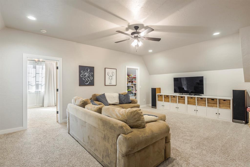 1401 Regency Bridge Circle Property Photo 30