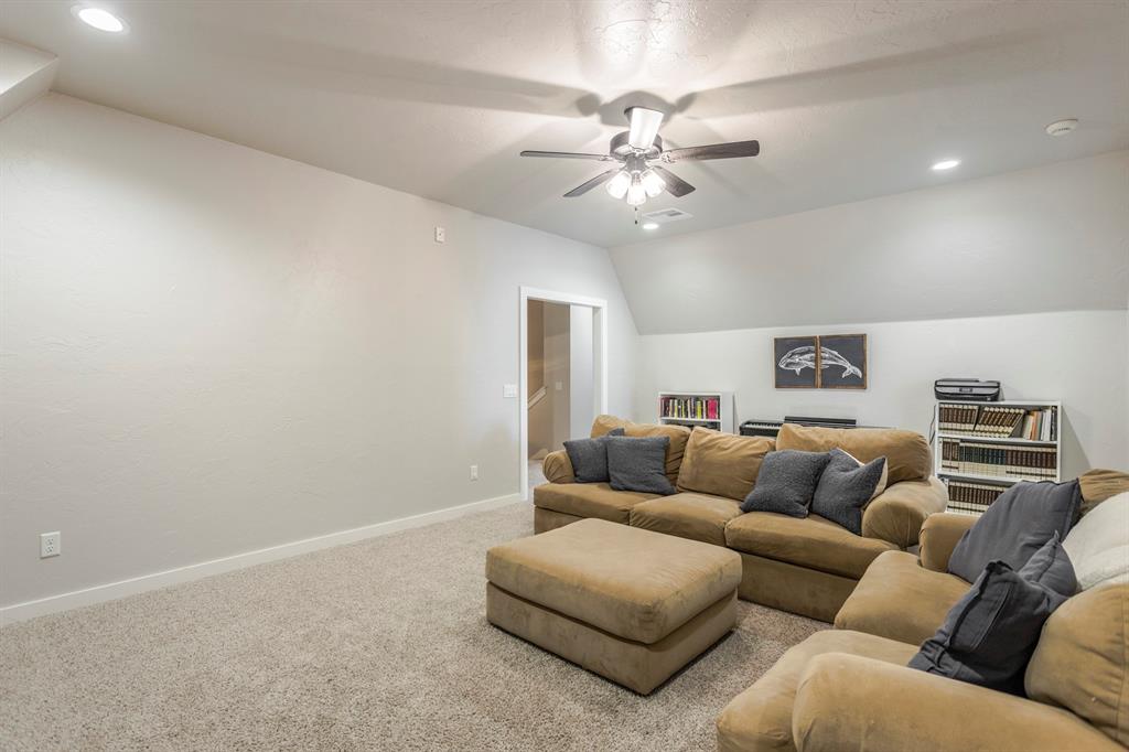 1401 Regency Bridge Circle Property Photo 31