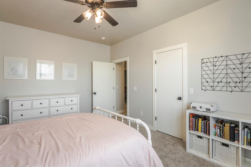 1401 Regency Bridge Circle Property Photo 33
