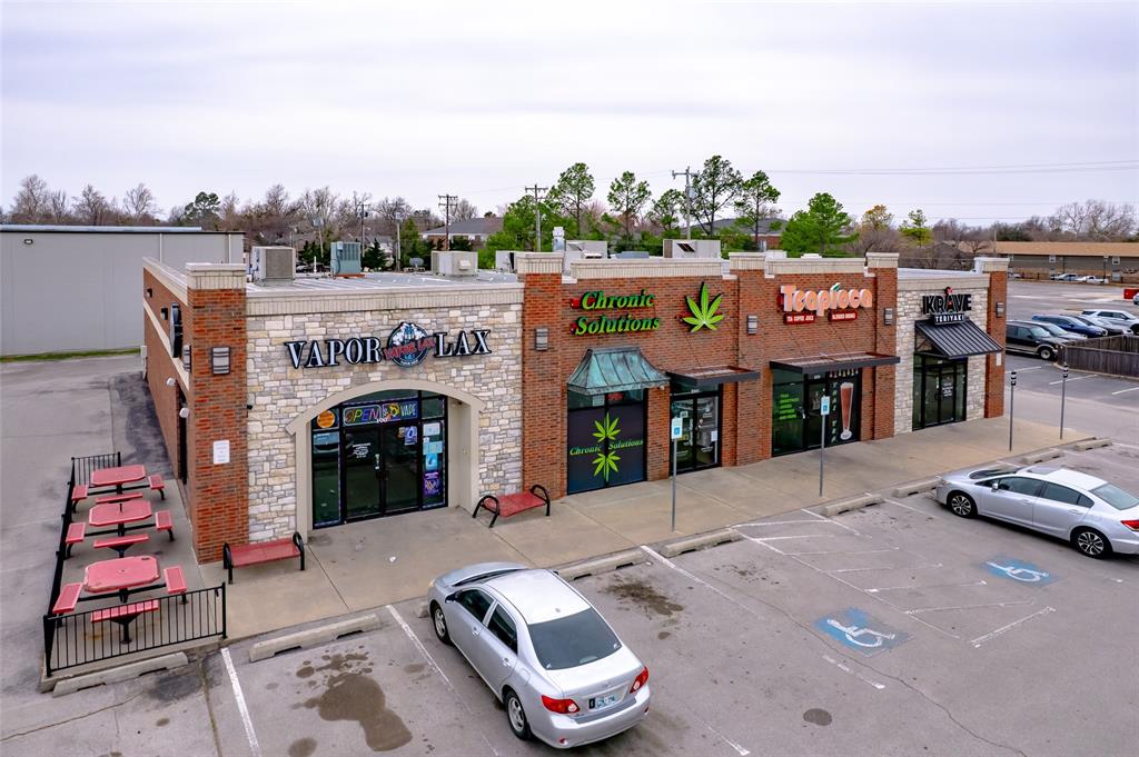 1808 W Lindsey Street Property Photo