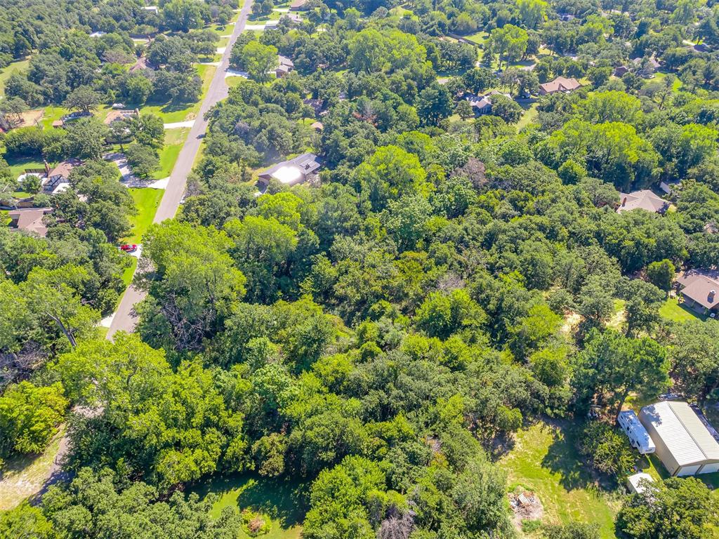 16650 Topeka Lane Property Photo 11