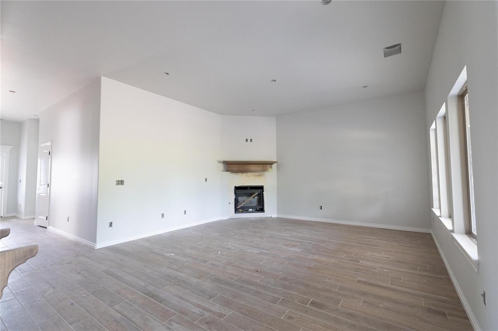 3805 Lleyton Drive Property Photo 1