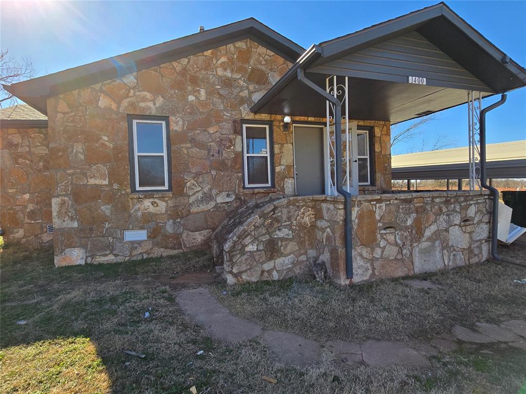 1400 Ne 27 Street Property Photo