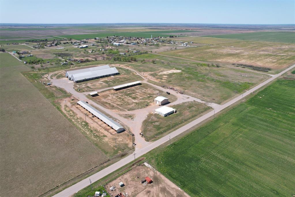 31665 E1350 Road Property Photo