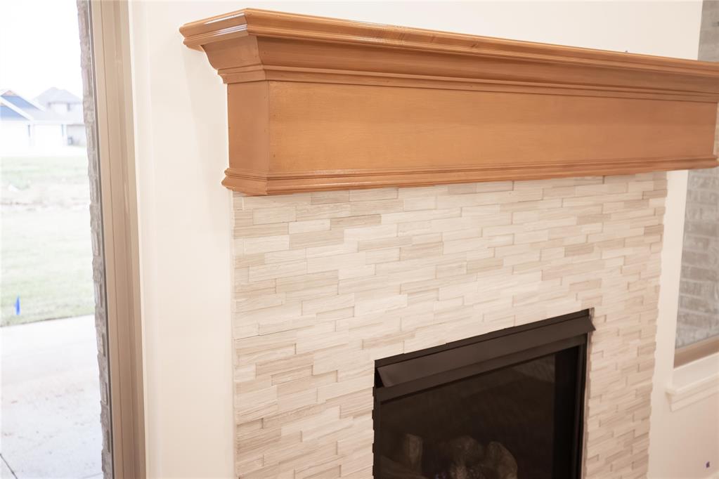 16020 Coneflower Drive Property Photo 11
