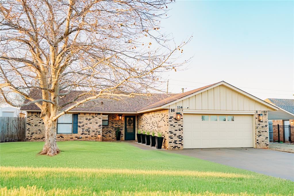 114 E Bonita Drive Property Photo