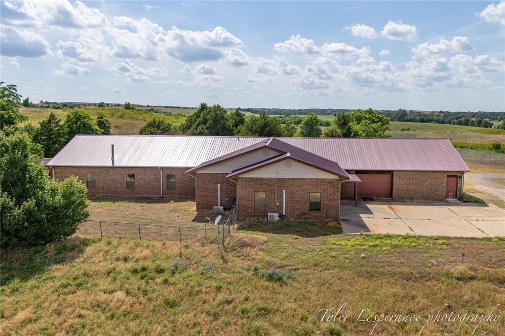 12168 N Us 281 Highway Property Photo