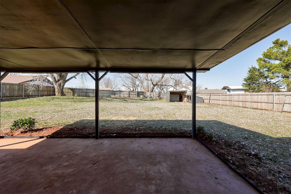 611 N Canadian Terrace Property Photo 7