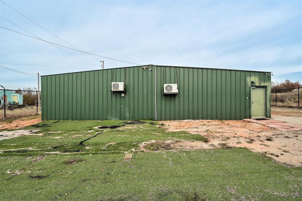 14201 Green Meadows Road Property Photo 13