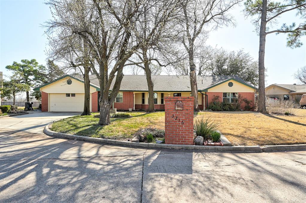 3216 Fairway Drive Property Photo