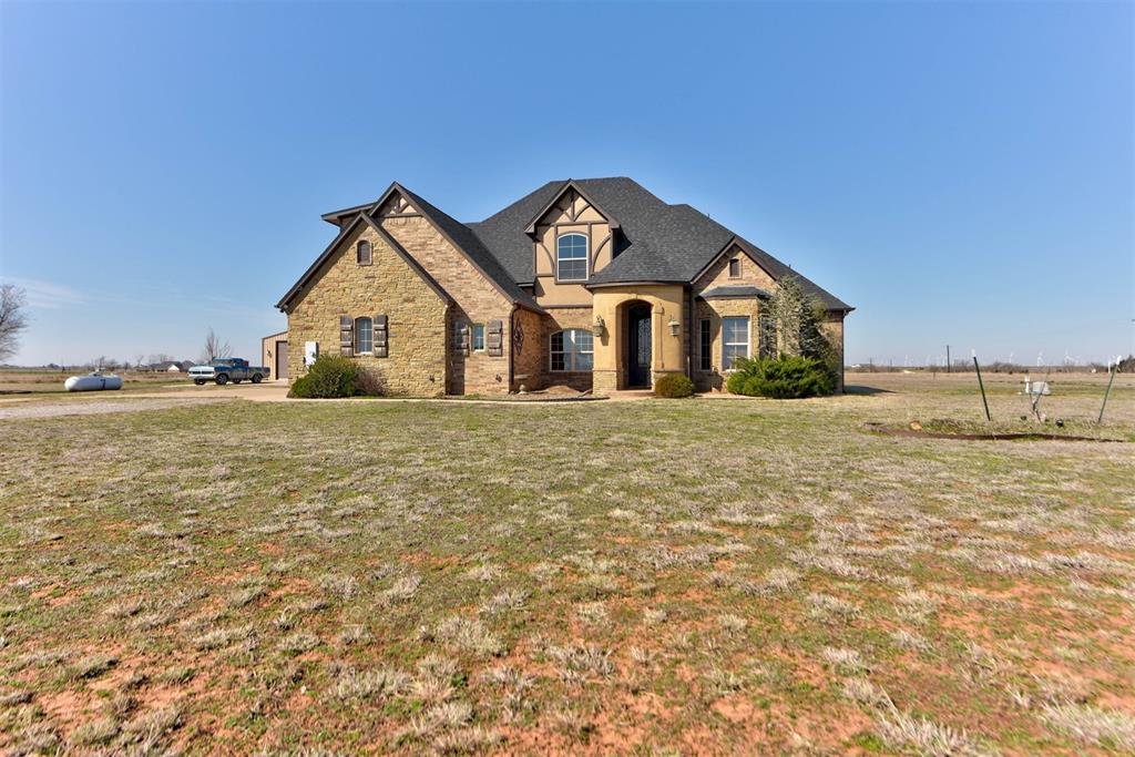 9411 Dickerson NE Road Property Photo 1