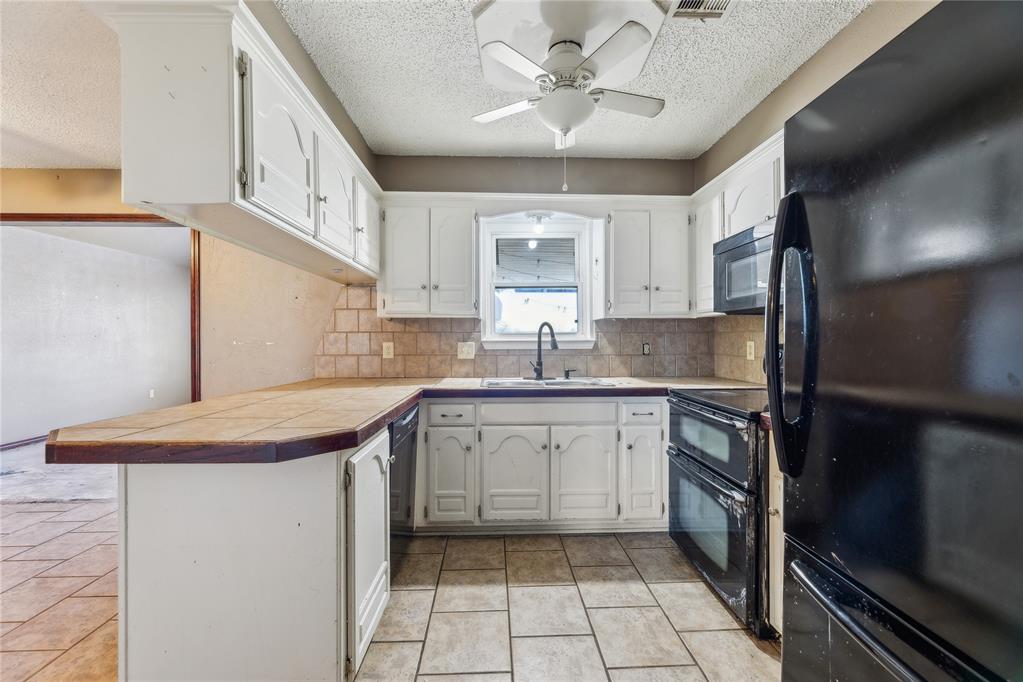 517 Crown Drive Property Photo 9