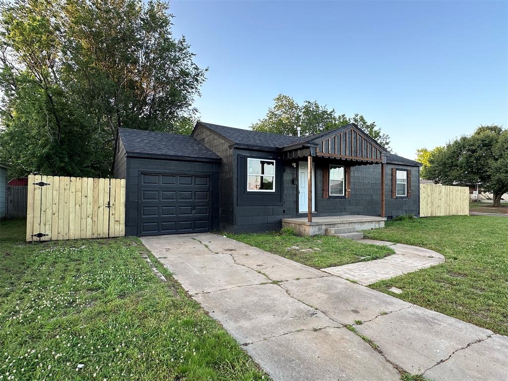 215 E Vida Way Property Photo