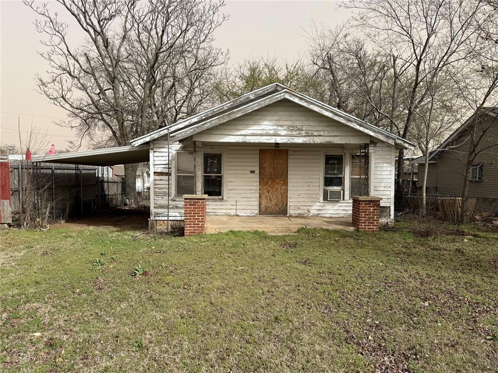 212 S 4th Street Property Photo