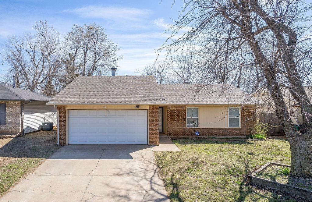 16 S Eastgate Drive Property Photo