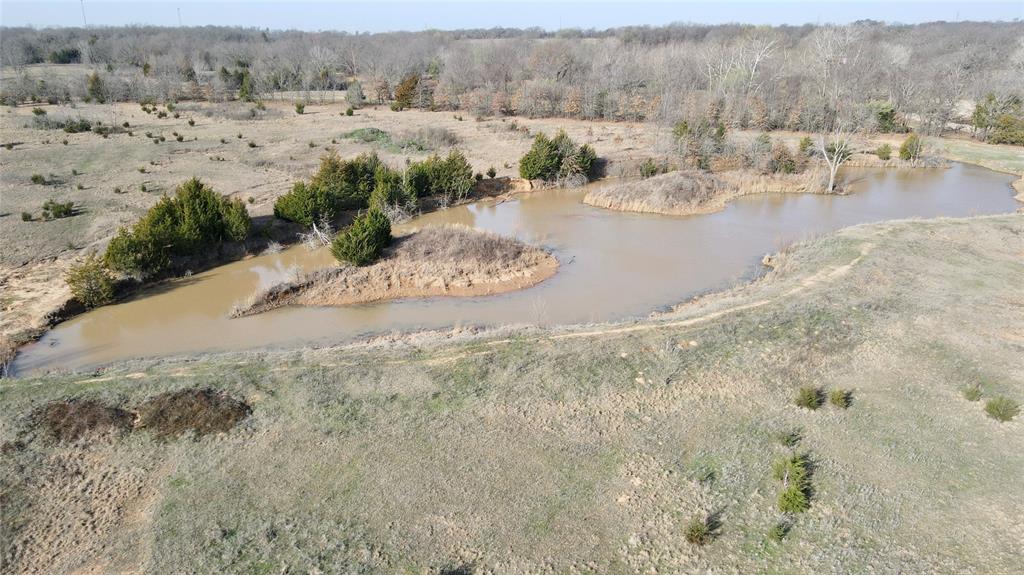 0001 Crosslin Road Property Photo 8