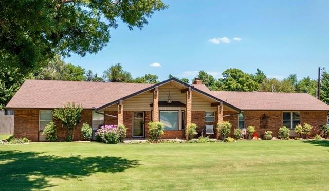 14675 Country Lane Property Photo