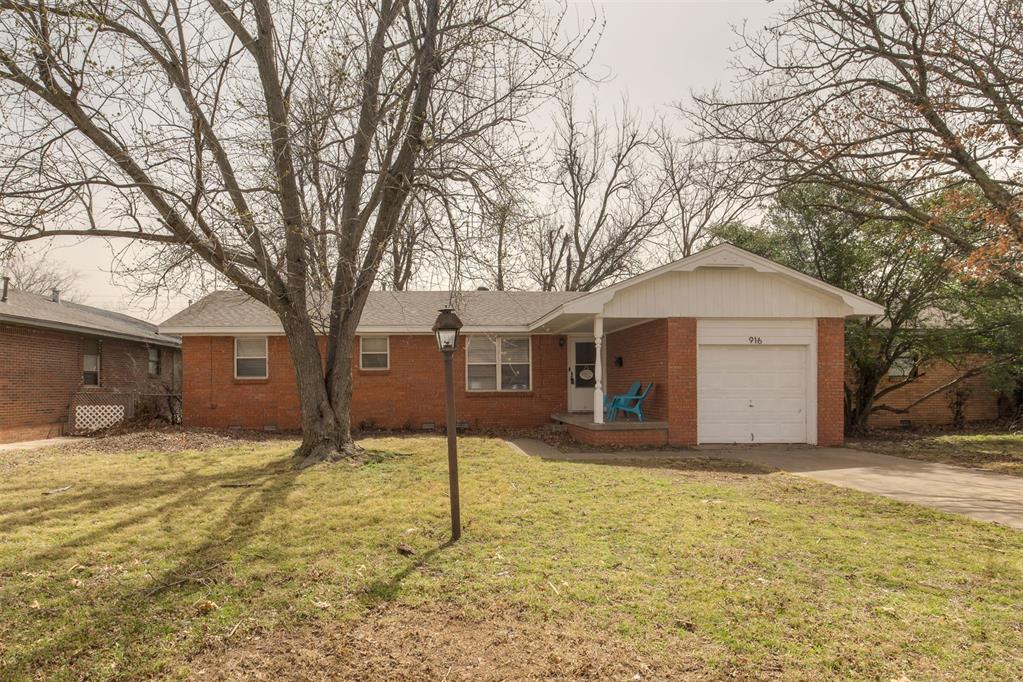 916 W Hughbert Street Property Photo