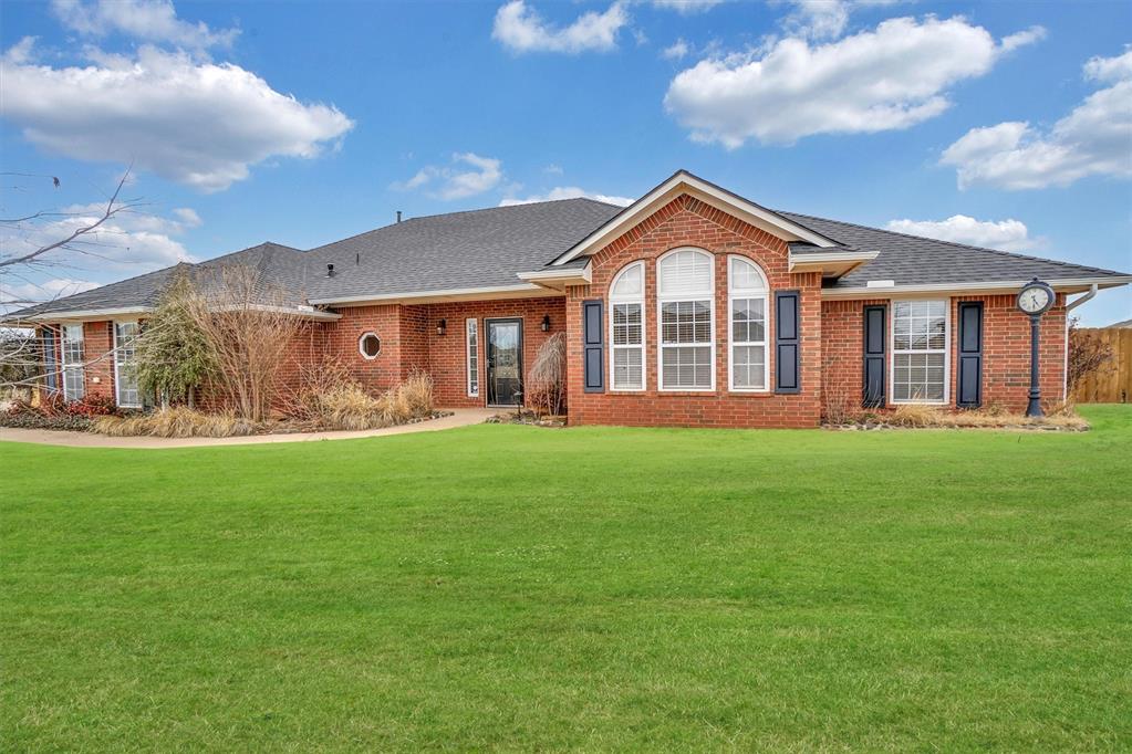 2827 Deer Run Property Photo