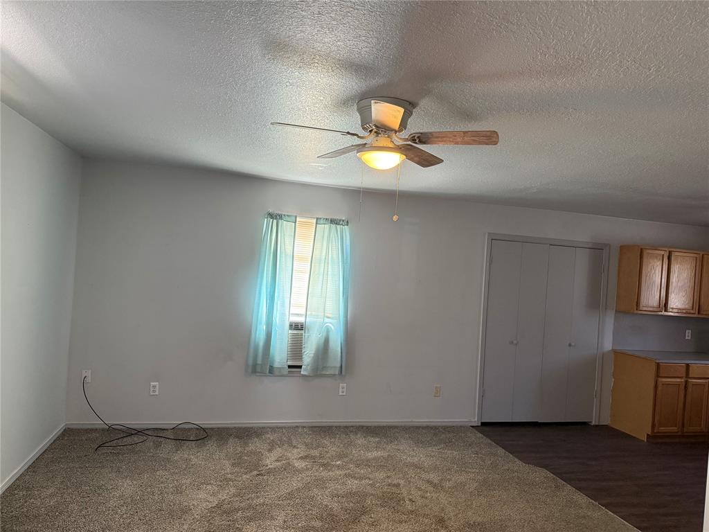5 S 8th Street Property Photo 6