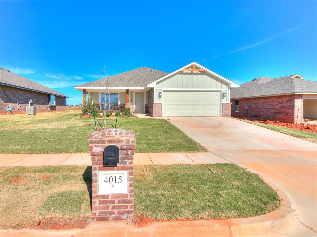 4015 Lynford Lane Property Photo