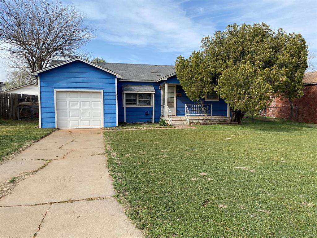 905 Loyadell Street Property Photo