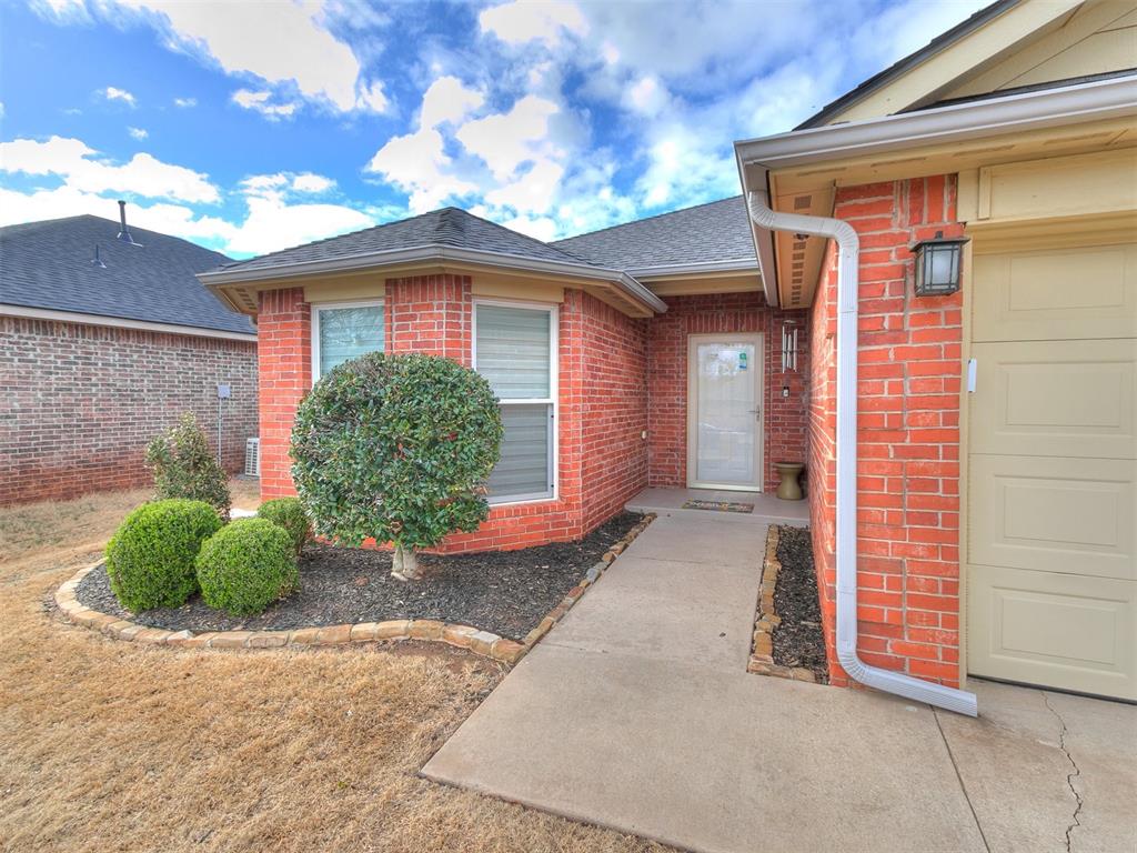 6704 Gaelic Glen Drive Property Photo