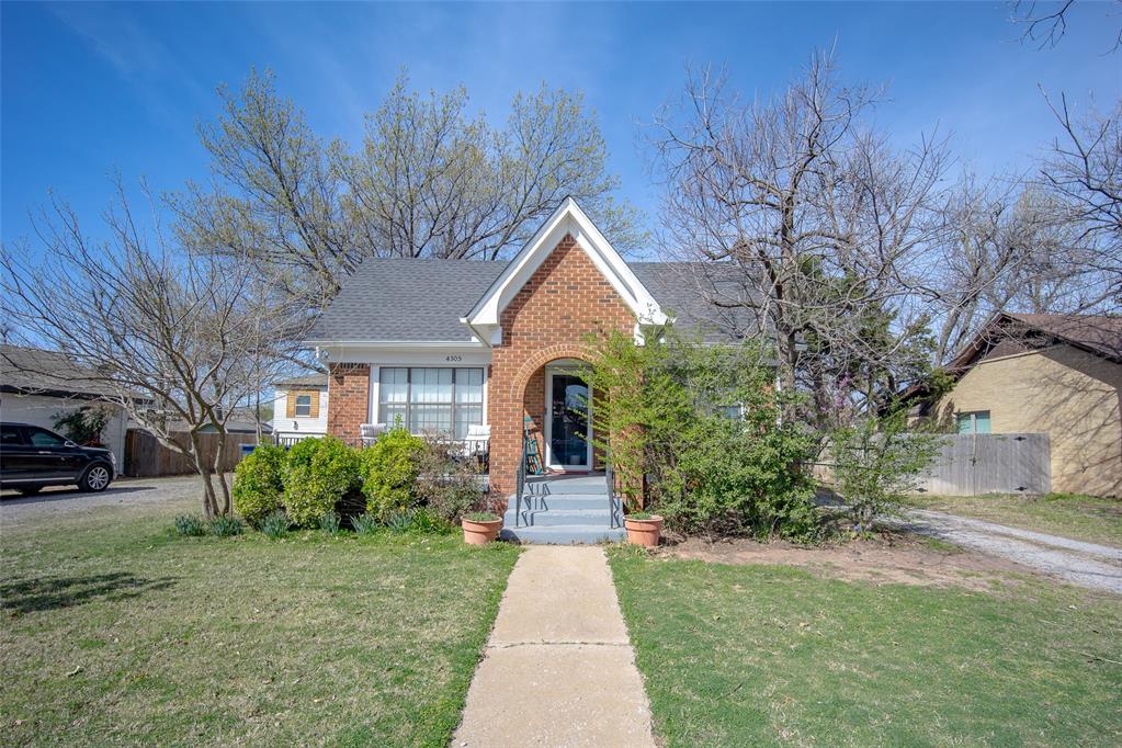 4505 N Peniel Avenue Property Photo