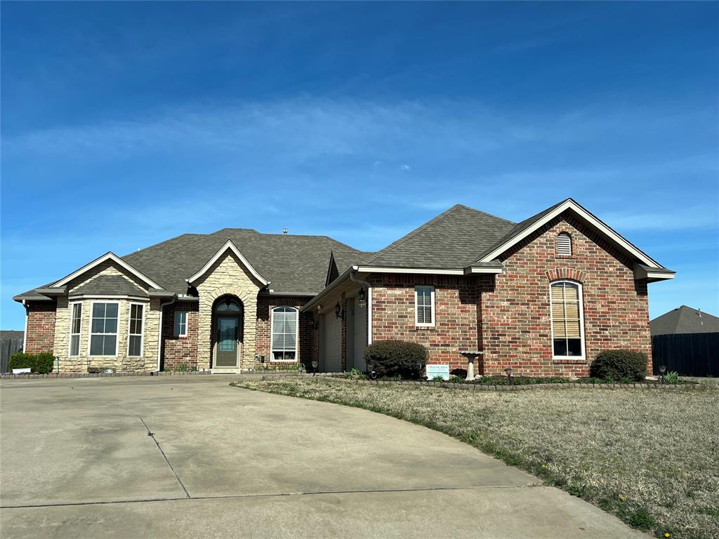 1810 Hunters Ridge Drive Property Photo