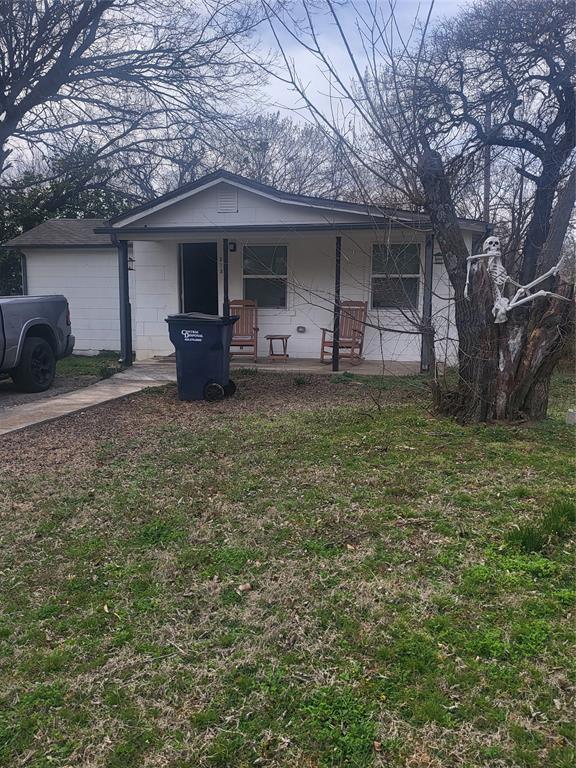 313 E Street Property Photo