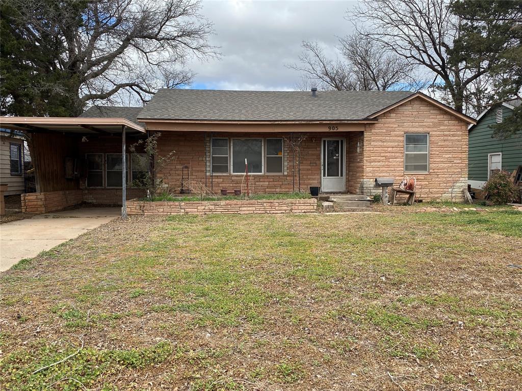 905 Hickory Street Property Photo