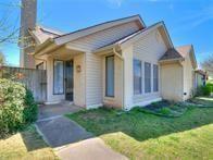 7320 Nw 101st Street Property Photo