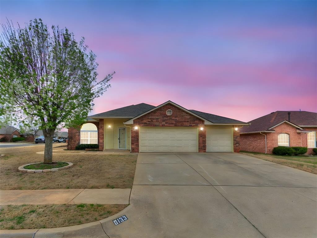 8133 Azurewood Drive Property Photo