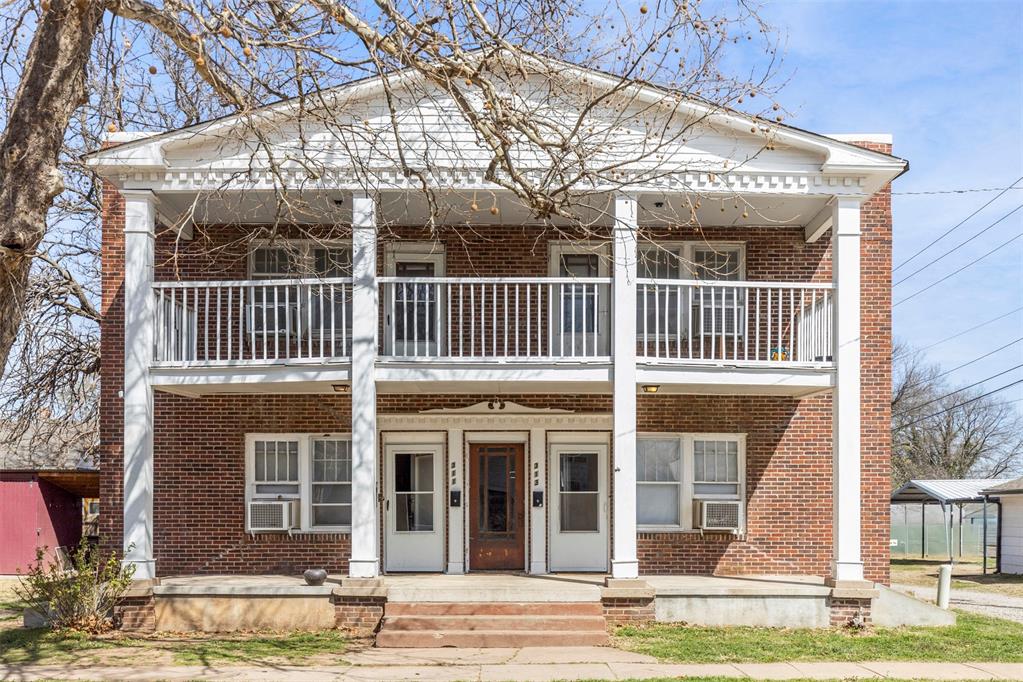 309 E Hazel Avenue 309-315 Property Photo