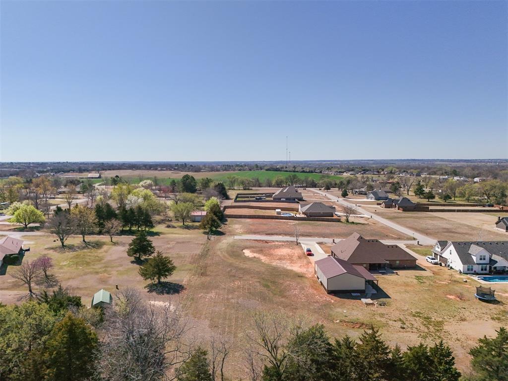 70 Kristin Court Property Photo