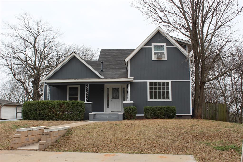 323 W 9th Street Property Photo
