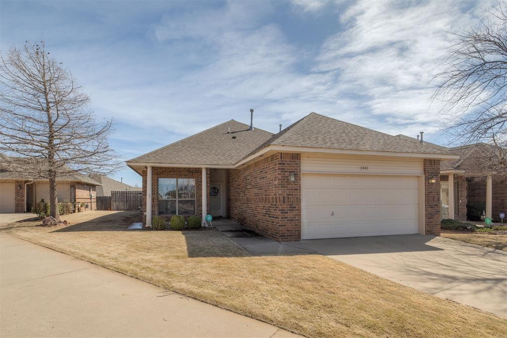 13440 Prairie View Lane Property Photo 1