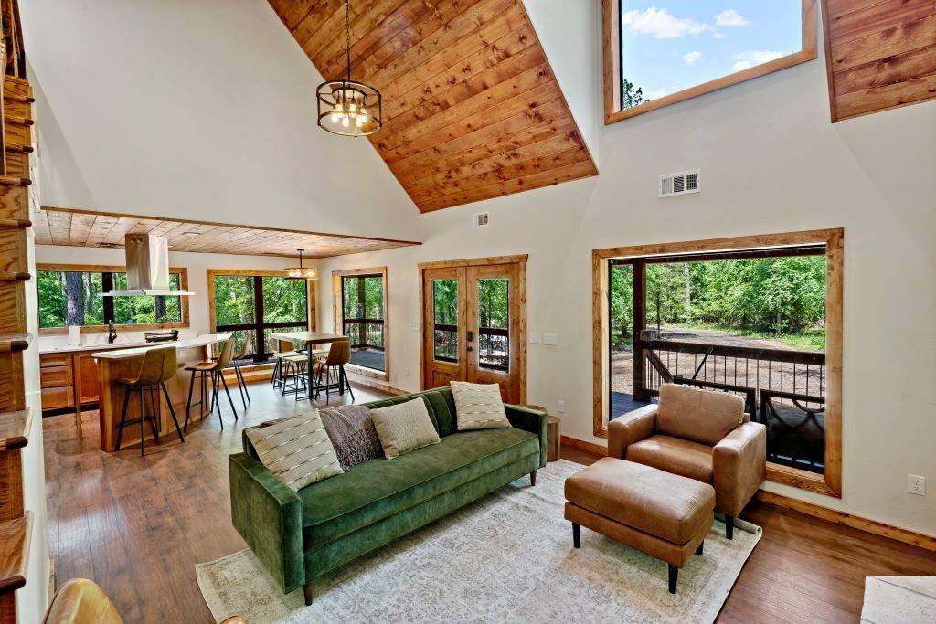208 Lost Plum Trail Property Photo