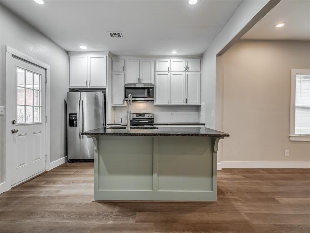 1604 Ne Euclid Street Property Photo