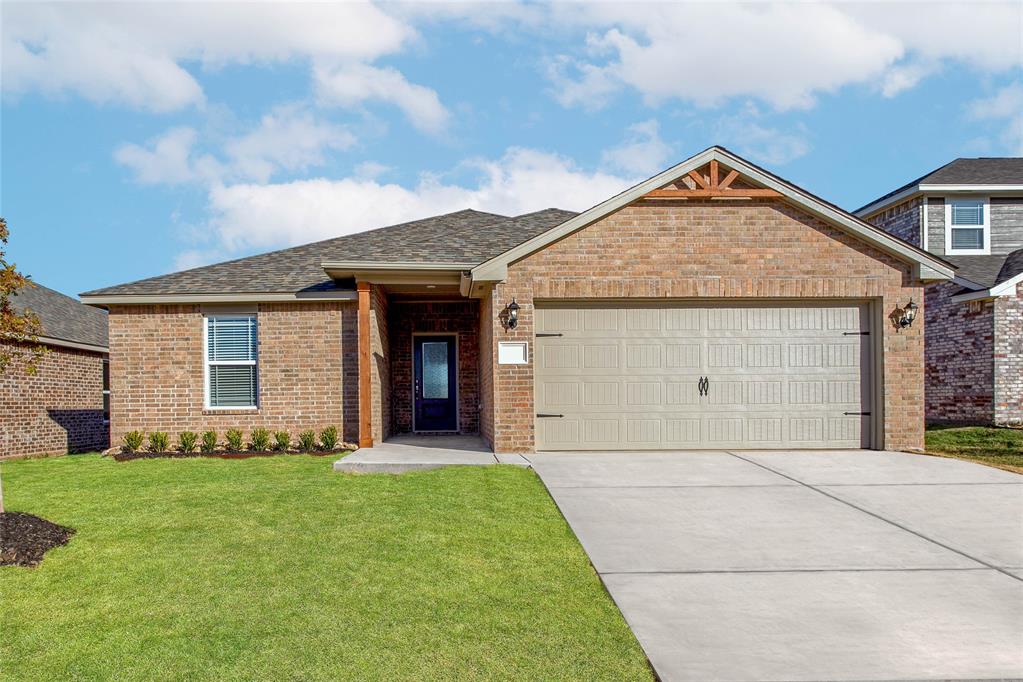 2105 Palmatum Road Property Photo