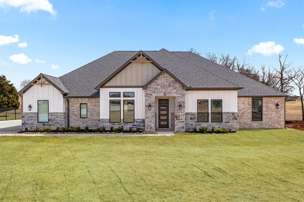2215 Winter Creek Boulevard Property Photo