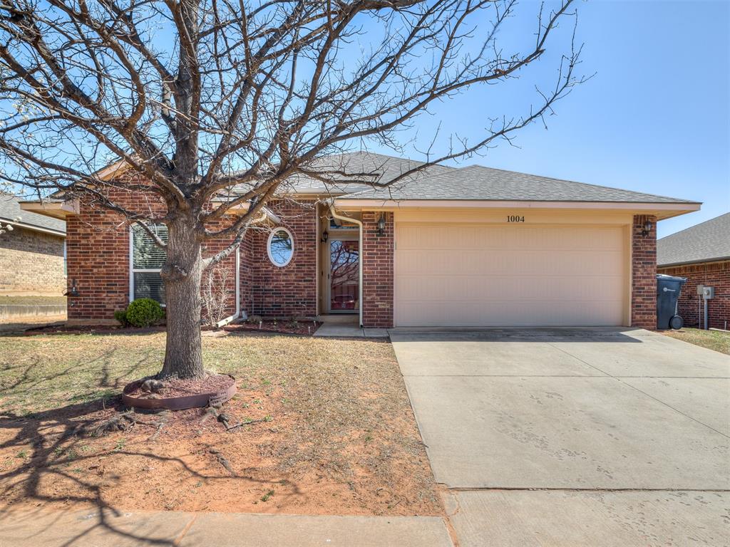 1004 Coyote Drive Property Photo