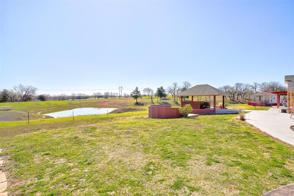 21372 Santa Fe Avenue Property Photo 4
